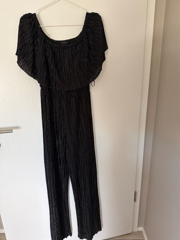 Offshoulder samfestingur