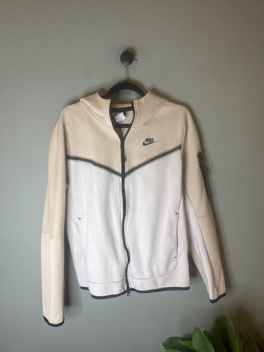 Nike Tech Peysa