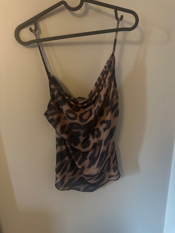 Zara toppur