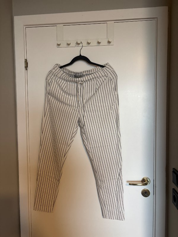 Only röndóttar buxur