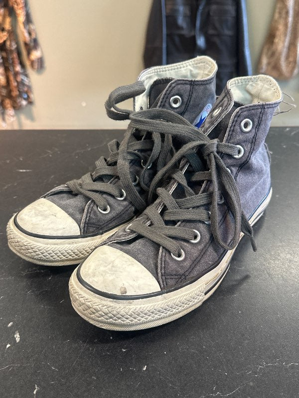 Converse gráir
