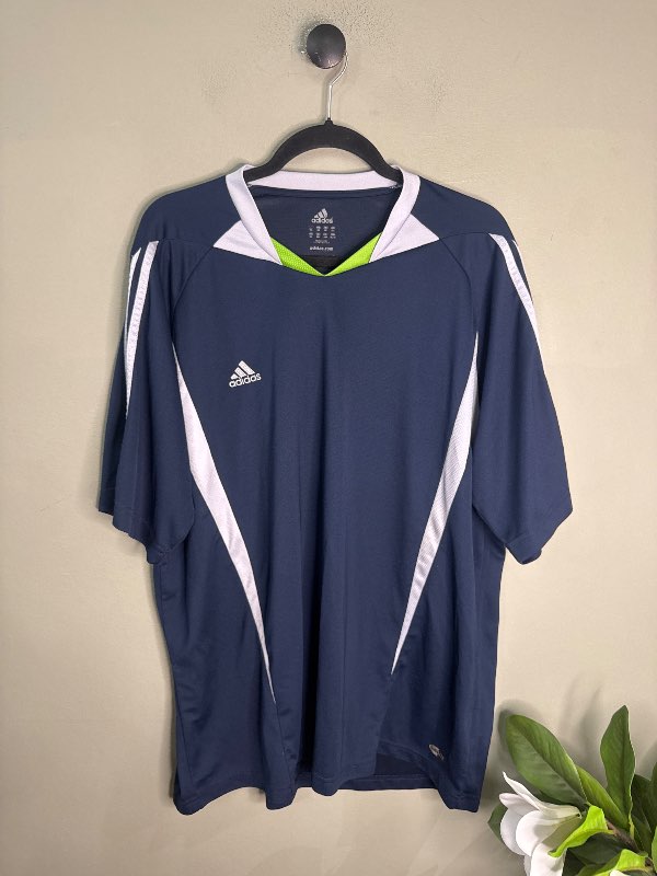 Adidas Bolur