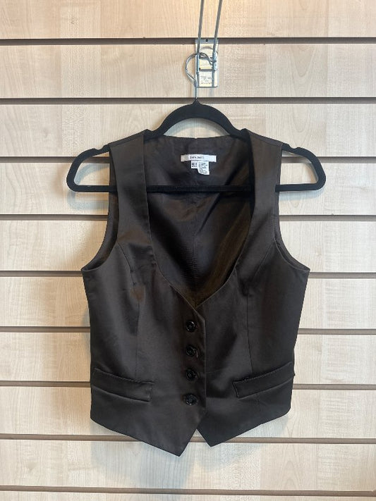 Zara vesti brúnt
