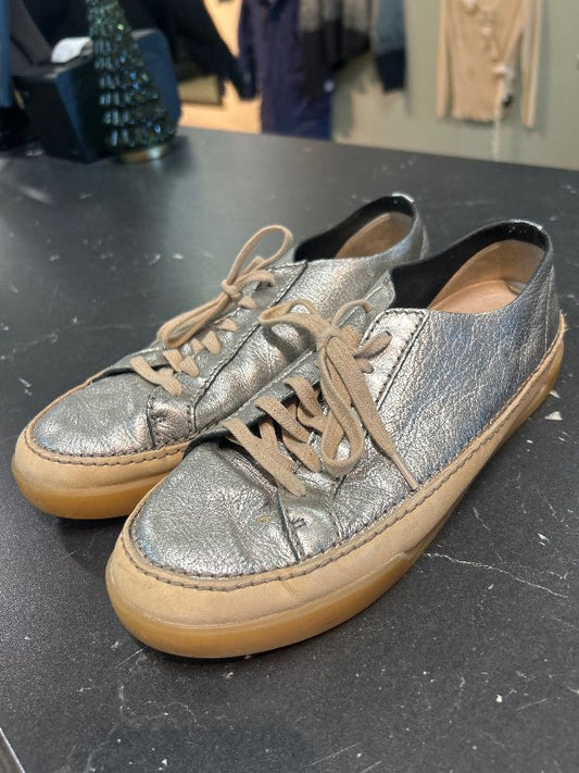 clarks skór