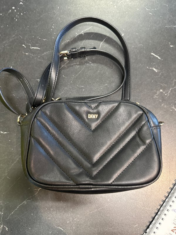 DKNY veski