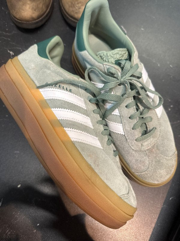 adidas gazelle grænir