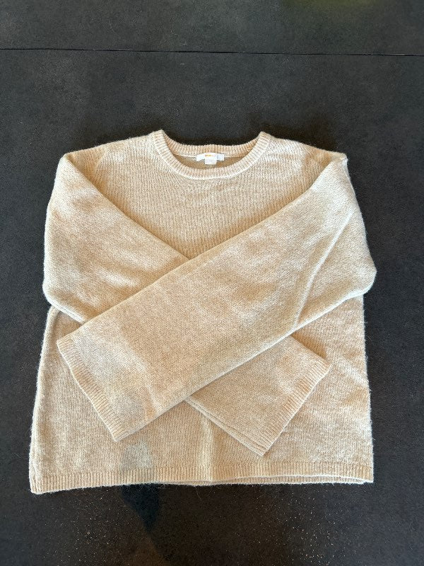 beige prjónpeysa