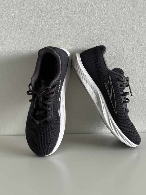 Altra Escalante 4